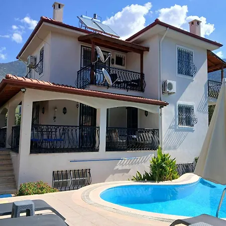 Villa Lynste *